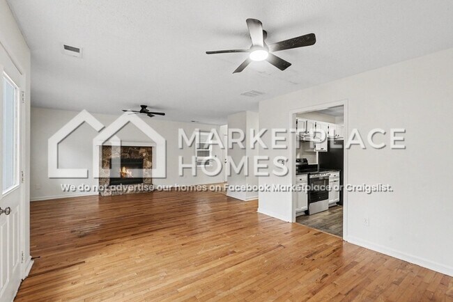 Foto del edificio - 3252 Greenhill Ct