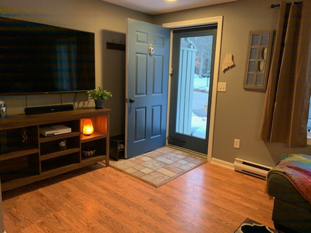 Entrance to Living Room - 12 High Bluff Dr