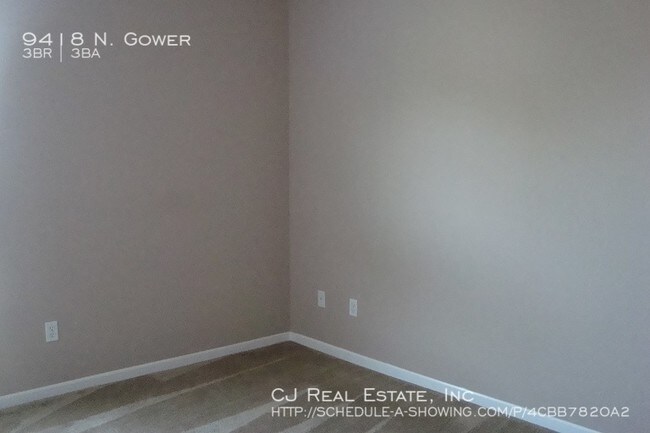 Building Photo - 9418 N Gower Ave