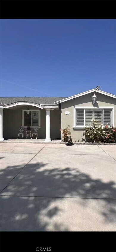 Primary Photo - 711 Frandale Ave
