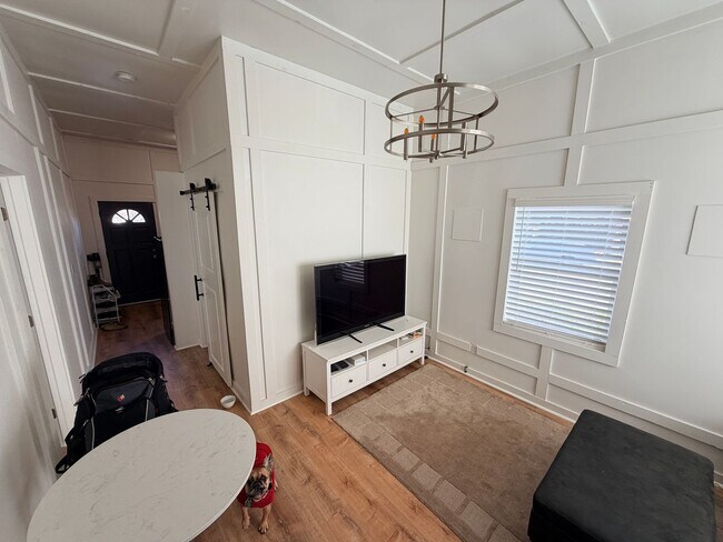 Foto del edificio - Remodeled One Bedroom Apartment in North Salem