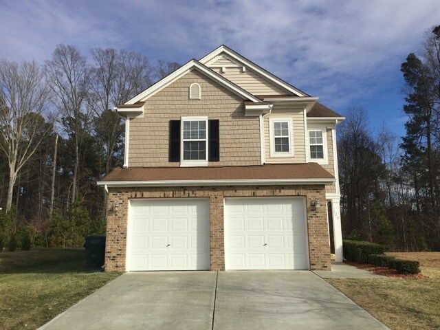 Primary Photo - 123 Lodestone Dr