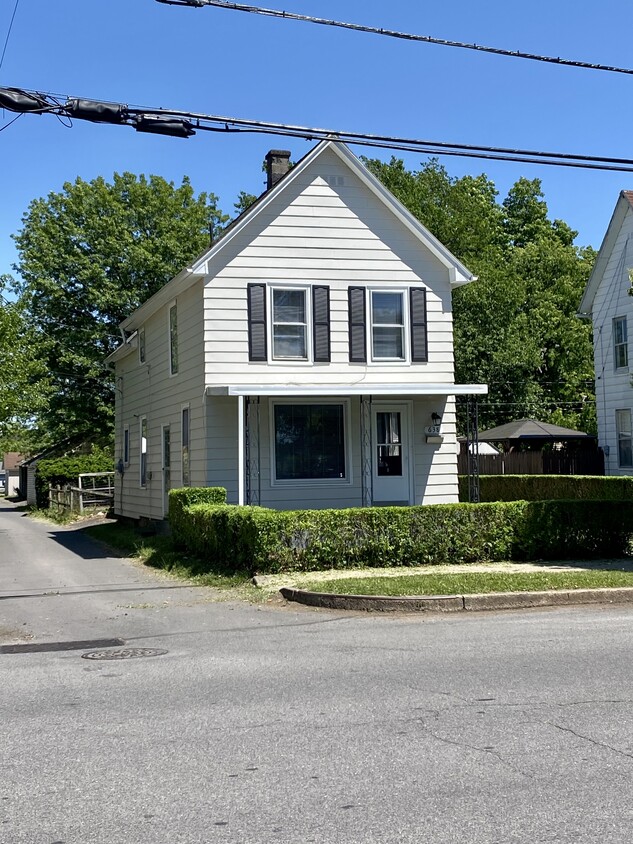 Primary Photo - 638 Grier St