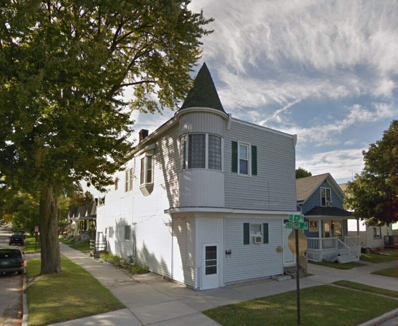 Primary Photo - 1332 South 9th Street - 1332 Lower