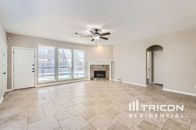 Building Photo - 2624 Dunbar Dr