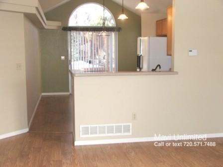 Building Photo - 2653 S Deframe Cir