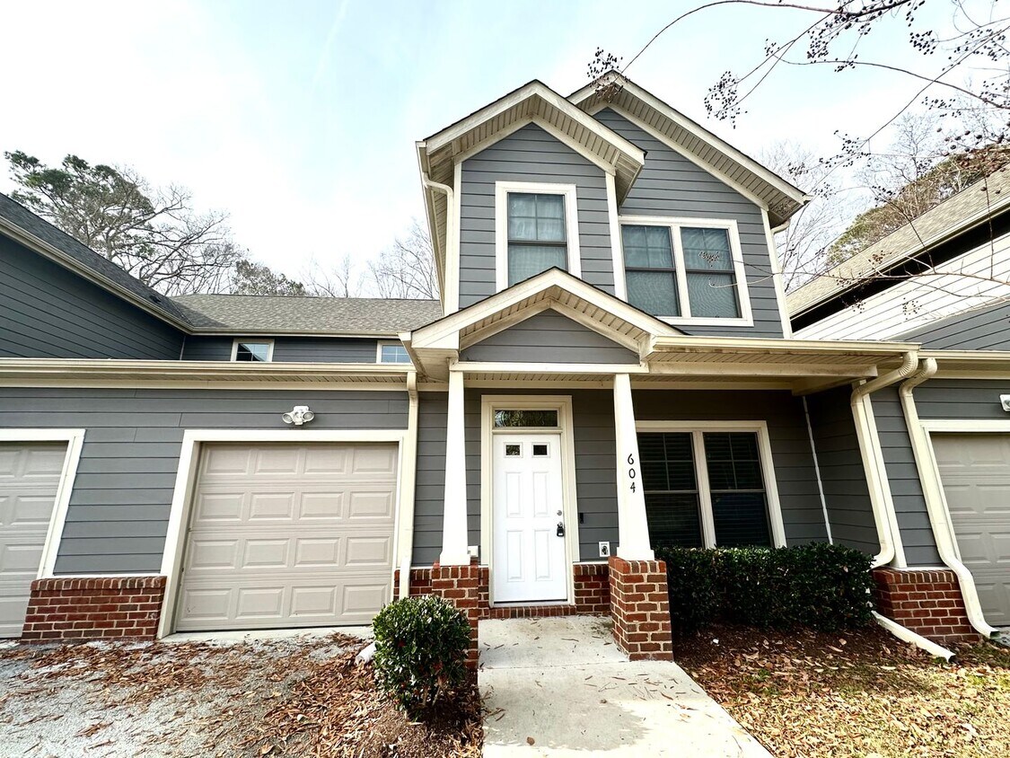 Foto principal - 200 Seasons Circle, Unit 604, Suffolk, Va,...