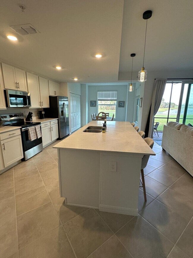 Contador de cuarzo - 17475 Opal Sand Dr