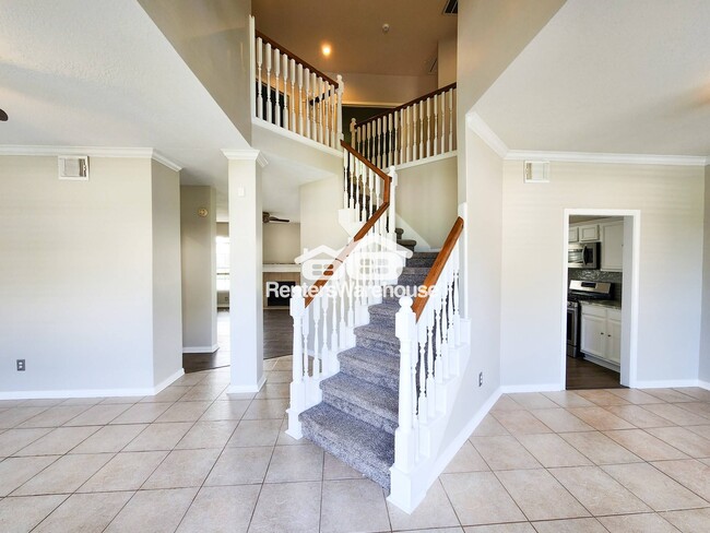 Building Photo - 2412 N Mission Cir