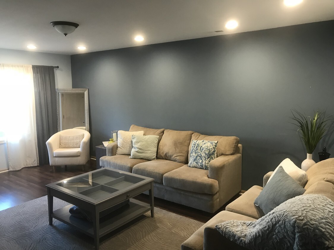 1008 N 18th Ave Unit 2, Melrose Park, IL 60160 1008 N 18th Ave