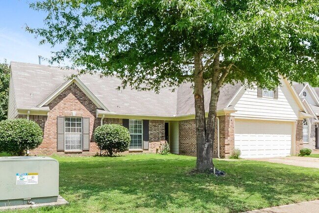 Foto del edificio - 10316 Cottage Oaks Dr