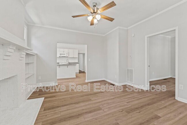 Foto del edificio - 244 W 32nd St
