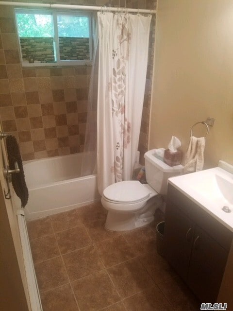 Building Photo - 93 Wicks Rd