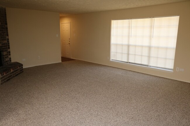 Foto del edificio - 20014 Chipplegate Ln