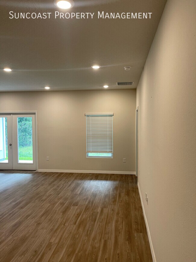 Foto del edificio - Sunny & Airy Brand New 4BD/2BA Home In Jac...