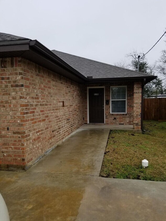 Foto principal - 919 N 20th St