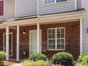 Building Photo - 6856 Cypress Tree Ln
