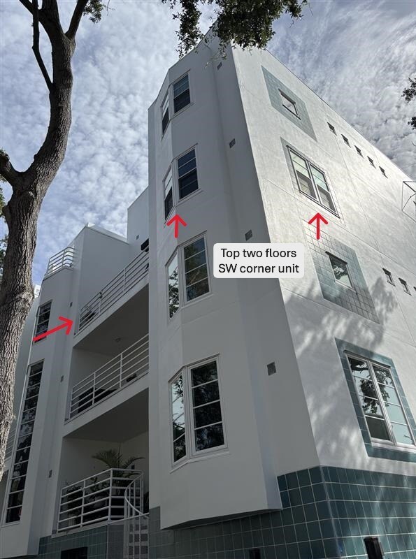 Foto del edificio - 4950 Bayshore Blvd