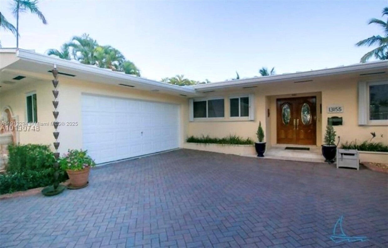 Foto principal - 13155 Arch Creek Terrace