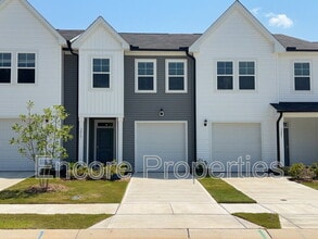Building Photo - 3219 Bailey Lk Dr