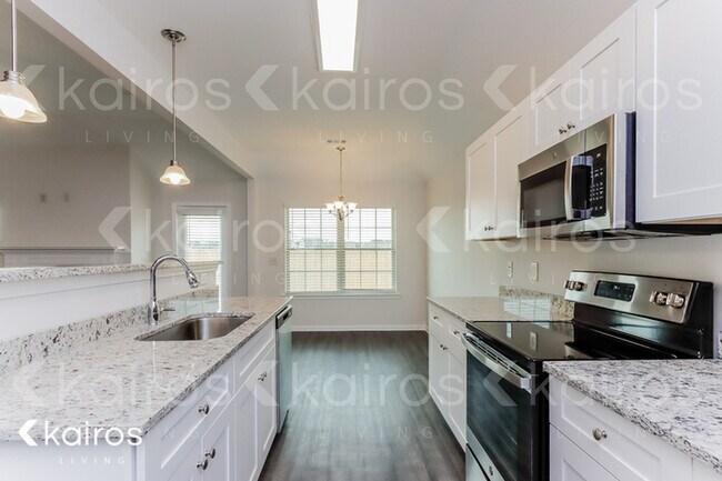 Foto del edificio - 6637 Triston Way