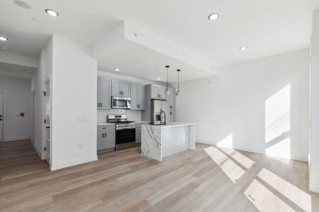 Foto del edificio - 2550 N Hope St