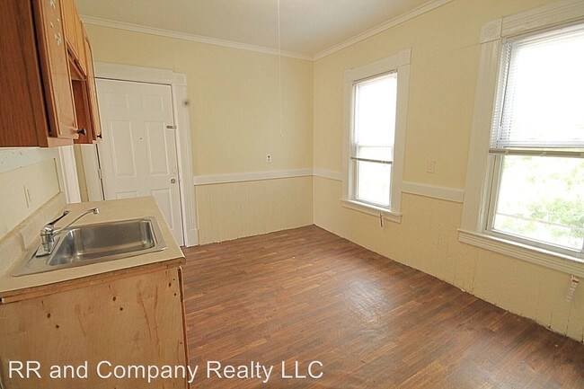 Foto del edificio - 221-223 Quincy St