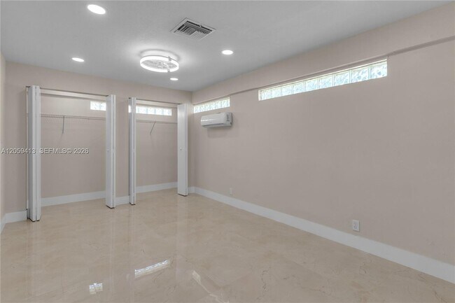 Foto del edificio - 378 SW 6th St