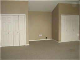 Building Photo - 1143 3ks St