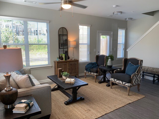 Foto del edificio - 3112 Hillandale Rd