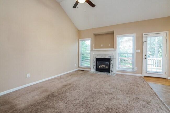 Foto del edificio - 7137 Spanglers Spring Way