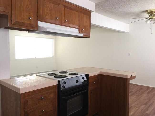 Foto del edificio - 1217 Amethyst St