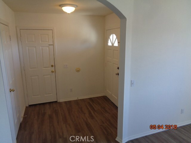 Building Photo - 28525 Avenida Estrella