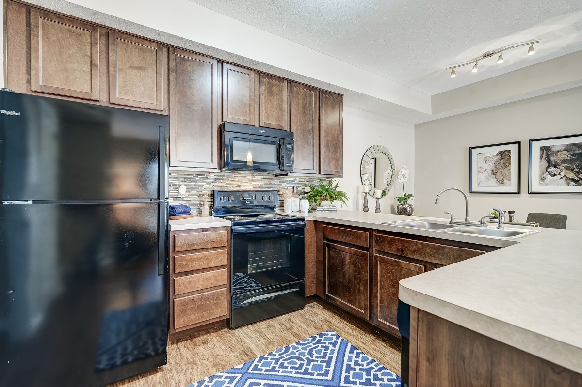 Foto principal - Clifton Park Apartment Homes