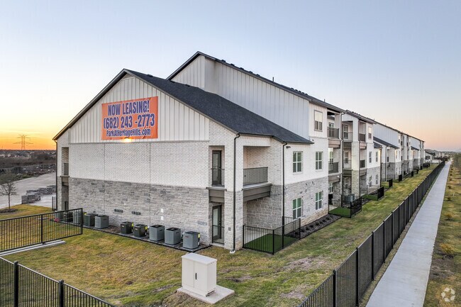 Primario - The Park at Heritage Hills