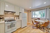 Primary Photo - 261 Oak St