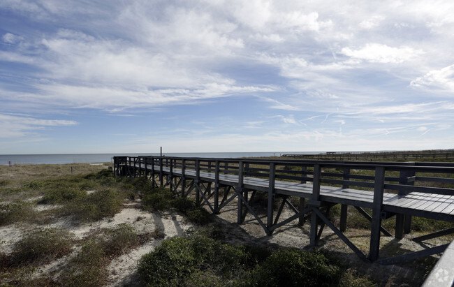 Amelia South Condos - Apartments in Fernandina Beach, FL | Apartments.com