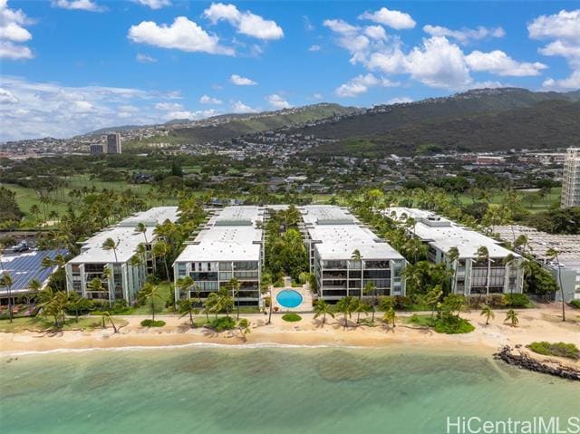 Building Photo - 4999 Kahala Ave