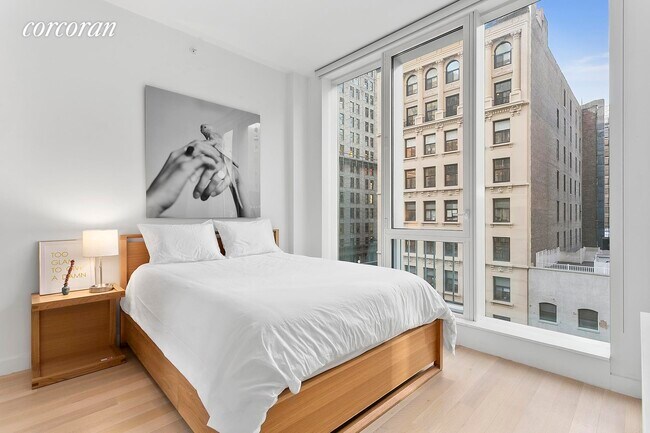 Foto del edificio - 241 5th Ave