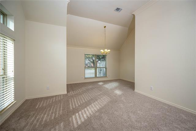 Building Photo - 2701 Orchid Dr
