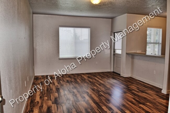 Building Photo - 12600 W Ustick Rd