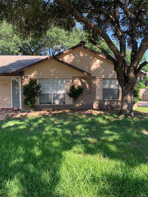 Primary Photo - 3810 Meadow Pl Dr