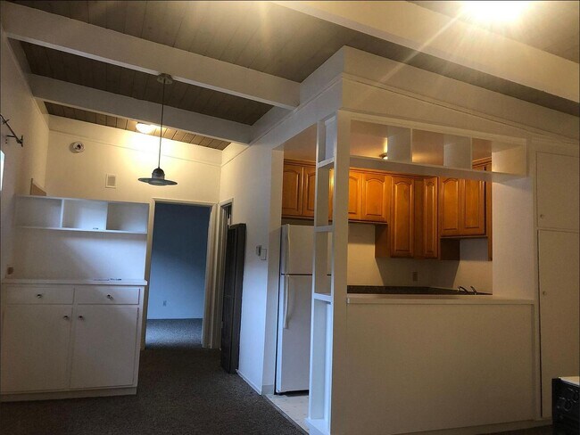 Living room - 331 Judah St