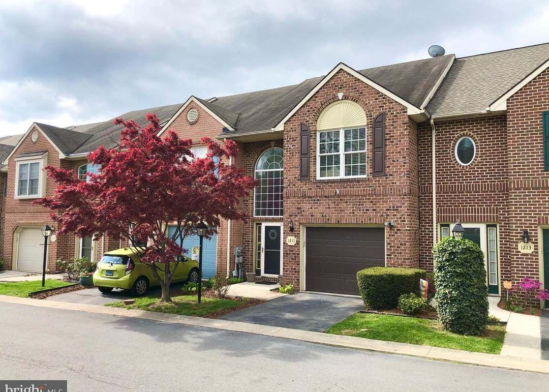 Foto principal - 1211 Lindsay Ln