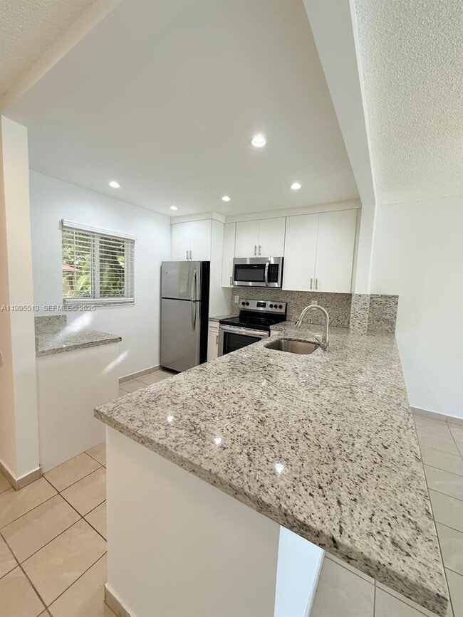 Foto del edificio - 7820 Camino Real