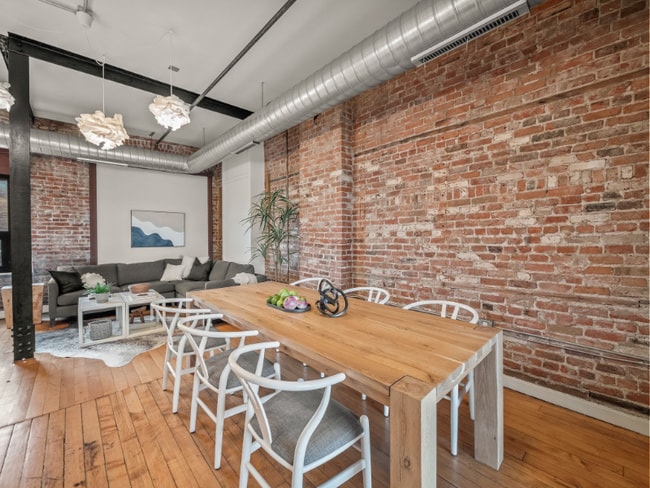 Building Photo - 1410 Gratiot Ave