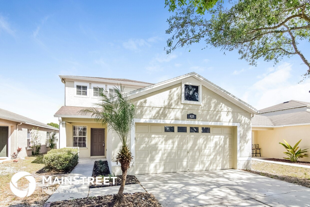 Primary Photo - 423 Maple Pointe Dr