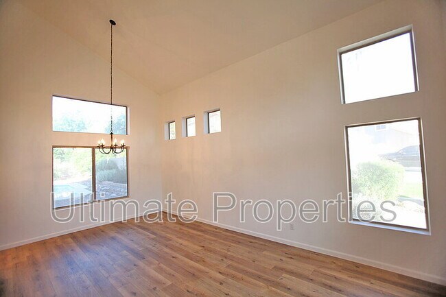 Foto del edificio - 20920 N 67th Dr