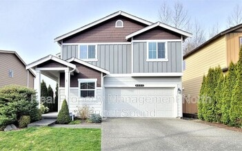 Building Photo - 8327 10th Pl SE