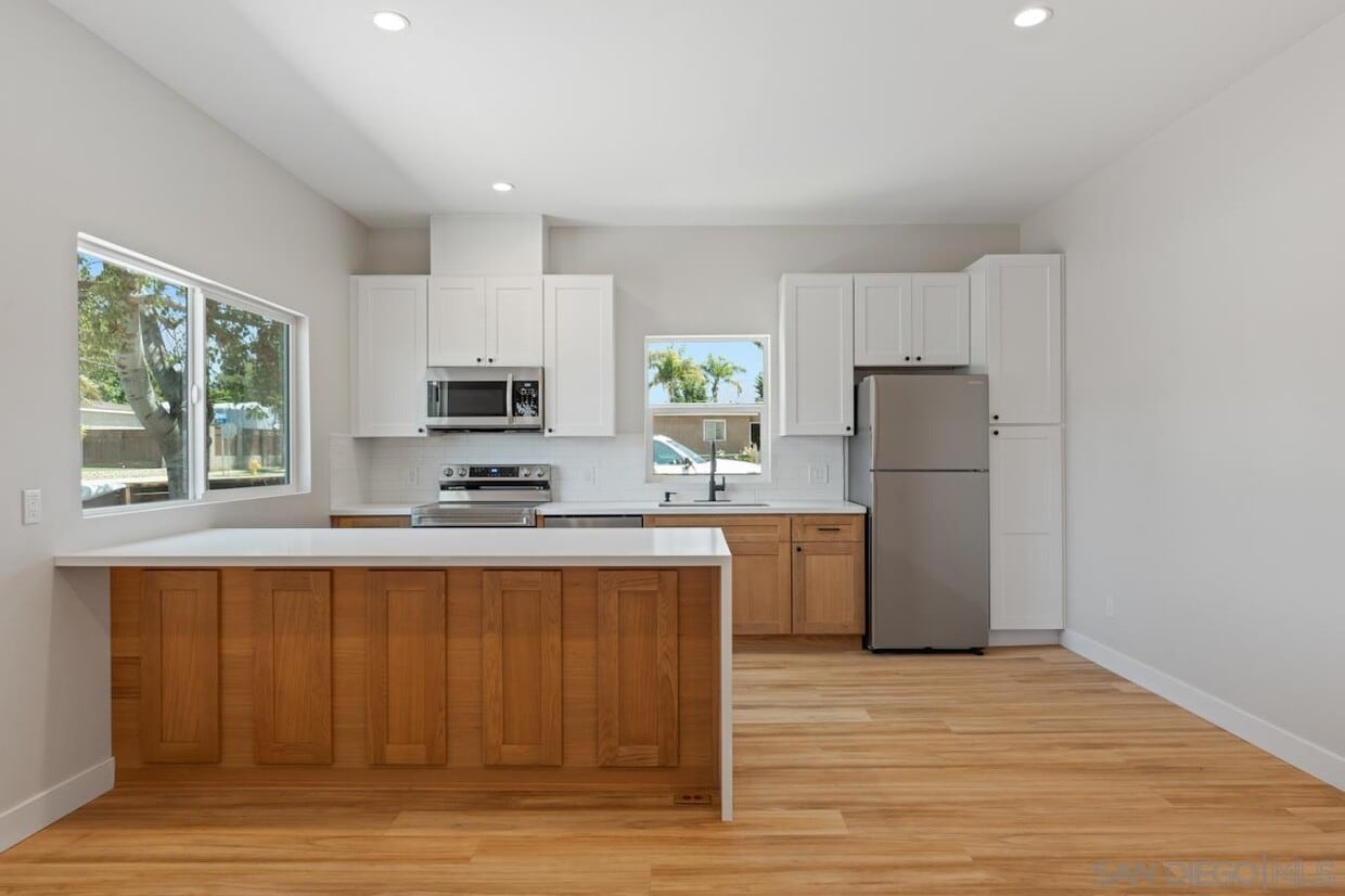 Foto principal - 1489 Fern Ave